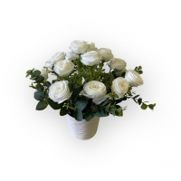 Букет троянди в кашпо