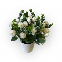 Букет троянди карликової в кашпо