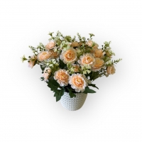 Букет жоржини в кашпо