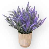 Flowerpot with lavender