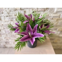 Букет лілії латексної в кашпо