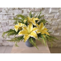 Букет лілії латексної в кашпо