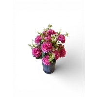 Букет хризантемы в кашпо кораловый