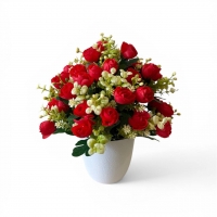 Букет Камелии в кашпо